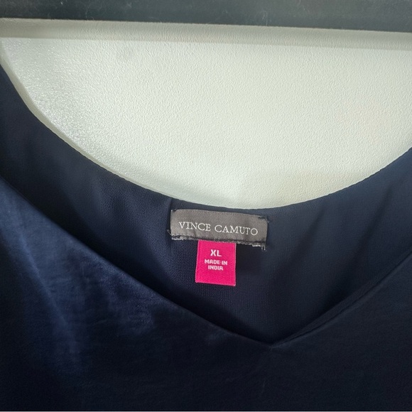 Navy Blue Vince Camuto Tank Size XL - Picture 2 of 5